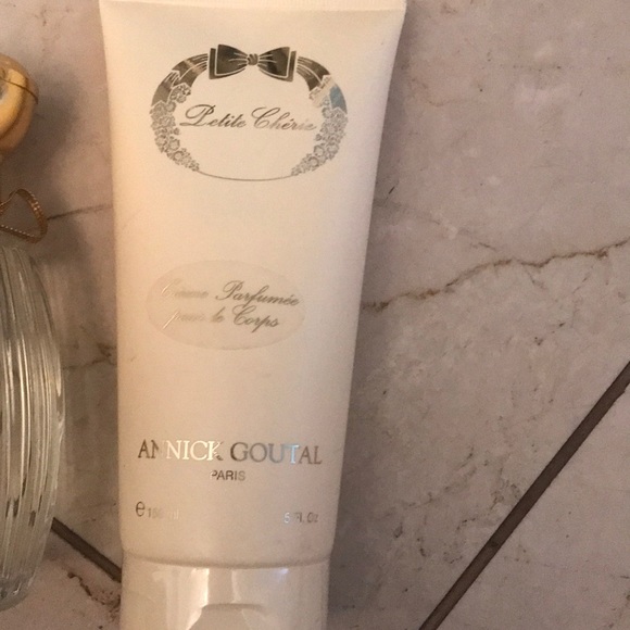 Annick Goutal perfume and body location - Picture 3 of 3